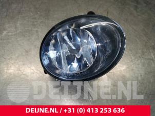 Gebruikte Mistlamp links-voor Volkswagen Amarok 3.0 TDI V6 24V 4Motion Prijs € 42,35 Inclusief btw aangeboden door van Deijne Onderdelen Uden B.V.