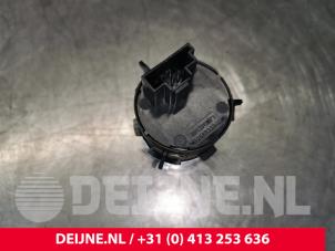 Mercedes E-Klasse Start/Stopp Schalter O147051 foto 3