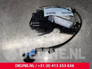 Mercedes E-Klasse Gurtsrammer links O147053 foto 2