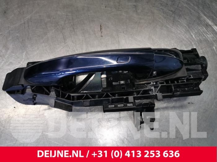 Mercedes E-Klasse Portiergreep 2Deurs links O147066