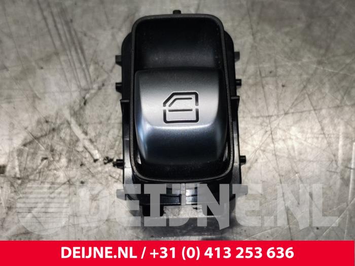 Mercedes E-Klasse Elektrisches Fenster Schalter O147071