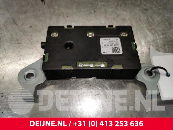 Mercedes E-Klasse Telefon Modul O147160