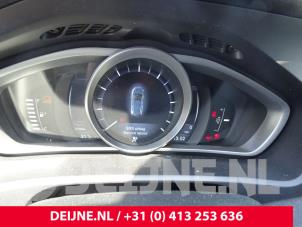 Volvo V40 Odometer KM O147221 photo 2