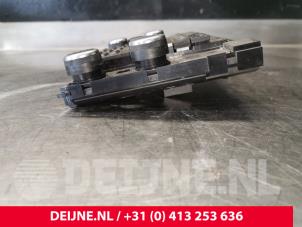 Volvo V70 Heater control panel O147247 photo 3