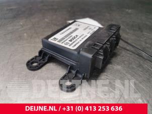 Gebruikte Module PDC Opel Insignia Sports Tourer 2.0 Turbo 16V Ecotec Prijs € 90,00 Margeregeling aangeboden door van Deijne Onderdelen Uden B.V.