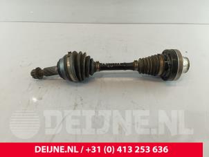 Gebruikte Homokineetas links-voor Porsche Cayenne (9PA) 3.2 V6 24V Prijs € 20,00 Margeregeling aangeboden door van Deijne Onderdelen Uden B.V.