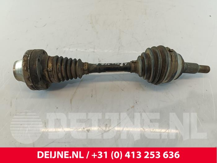 Porsche Cayenne Aandrijfas rechts-voor O147270