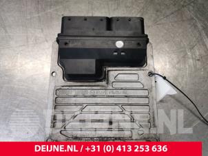Mercedes CLK Engine management computer O147282 photo 3