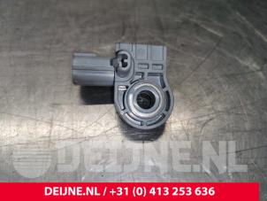Gebruikte Airbag Sensor Volvo V40 (MV) 1.6 T3 GTDi 16V Prijs € 30,00 Margeregeling aangeboden door van Deijne Onderdelen Uden B.V.