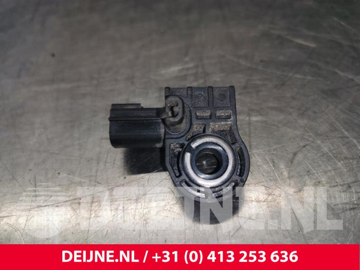 Volvo V40 Airbag-Sensor O147293