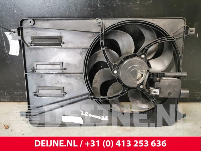 Volvo V40 Kühlgebläse O147362
