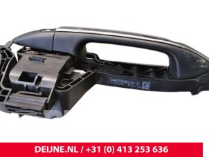 Mercedes Vito Portiergreep 2Deurs rechts O147369 foto 2