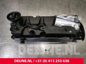 Gebruikte Kleppendeksel Volkswagen Golf VII Variant (AUVV) 2.0 TDI 150 16V Prijs € 50,00 Margeregeling aangeboden door van Deijne Onderdelen Uden B.V.