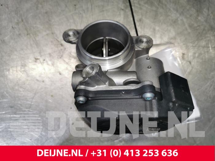 Volkswagen Golf Drosselklappengehäuse O147416