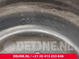 Volkswagen Golf Crankshaft pulley O147417 photo 3