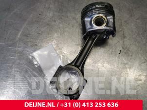 Volkswagen Golf Zuiger O147423 foto 3