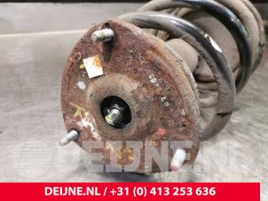 Hyundai H300 Stoßdämpferstrebe rechts vorne O147559 foto 3