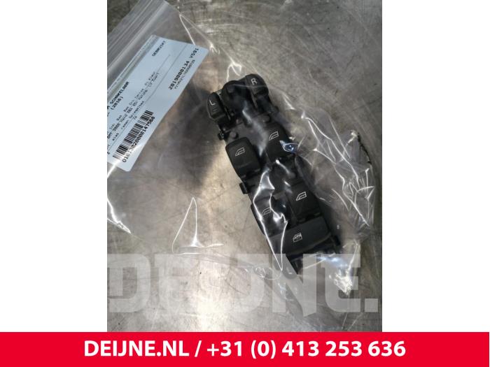 Volvo V40 Elektrisch Raam Schakelaar O147568