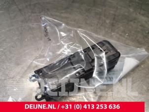 Volvo V40 Electric window switch O147568 photo 2