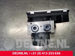 Volvo XC60 ABS pump O147486 photo 3