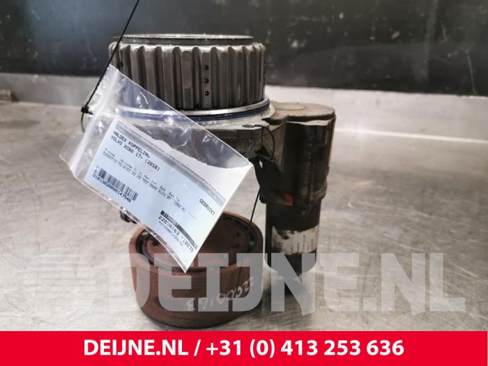 Gebruikte Haldex koppeling Volvo XC60 II (UZ) 2.0 D4 16V AWD Prijs € 850,00 Margeregeling aangeboden door van Deijne Onderdelen Uden B.V.