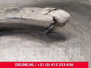 Volvo S40 Front lower wishbone, left O147624 photo 3
