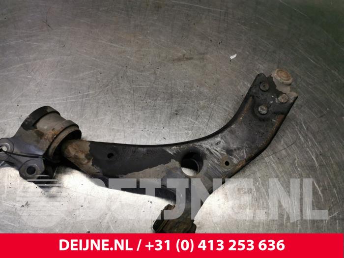 Volvo S40 Draagarm onder rechts-voor O147644