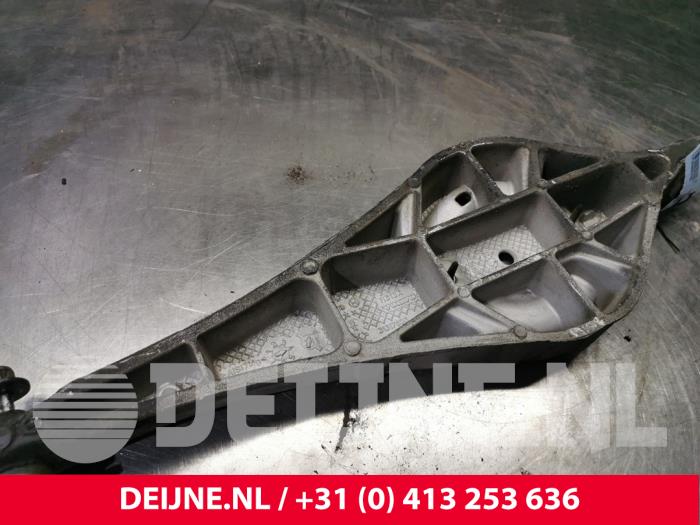 Volvo XC60 Federteller rechts hinten O147662