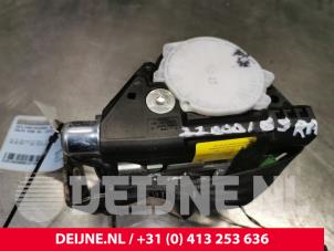 Volvo XC60 Veiligheidsgordel rechts-achter O147705 foto 2