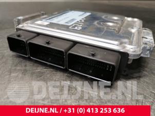 Renault Trafic Computer Motormanagement O147743 foto 2