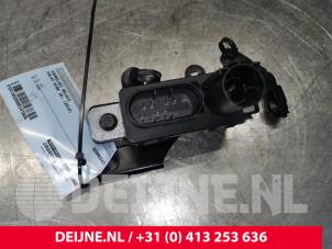 Volvo XC90 Glow plug relay O147806 photo 2