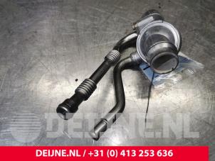 Volvo S80 Thermostatgehäuse O147876 foto 3