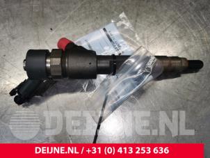 Renault Megane Einspritzdüse (Diesel) O147889 foto 3