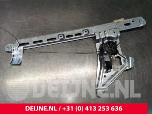Mercedes eSprinter Fenstermechanik 2-türig links vorne O148019 foto 2