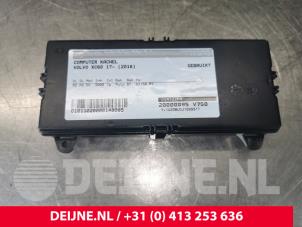 Gebruikte Computer Kachel Volvo XC60 II (UZ) 2.0 D4 16V AWD Prijs € 60,00 Margeregeling aangeboden door van Deijne Onderdelen Uden B.V.