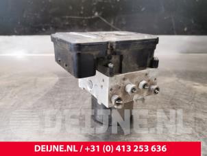 Volvo V60 ABS Pumpe O148120 foto 3