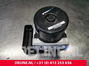 Volvo V60 ABS Pomp O148163 foto 3