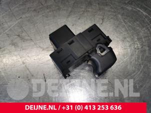 Volvo XC70 Electric window switch O148168 photo 2