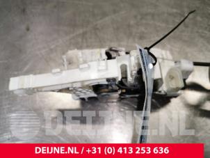 Volkswagen Crafter Schiebetür Schließmechanik rechts O148261 foto 2
