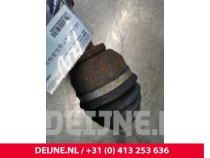 Opel Vivaro Aandrijfas rechts-voor O148309 foto 2