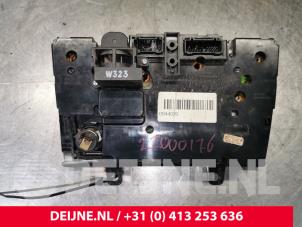 Volvo XC90 Heater control panel O148379 photo 3