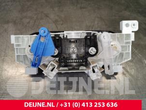 Opel Vivaro Heater control panel O148465 photo 2