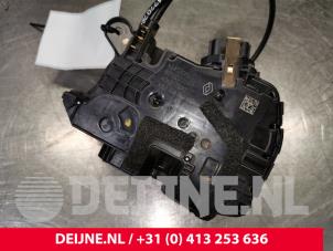 Opel Vivaro Türschlossmechanik 2-türig rechts O148499 foto 2