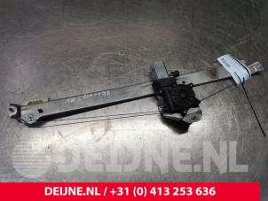 Opel Vivaro Window mechanism 2-door, front right O148500 photo 2