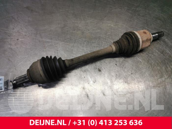 Opel Vivaro Aandrijfas links-voor O148505