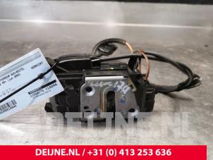 Renault Kangoo Minibus/van rear door lock mechanism O148640 photo 3