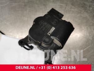 Volkswagen Amarok Kachelklep Motor O148701 foto 2