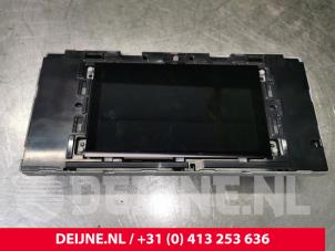Mercedes Sprinter Display Multi Media regelunit O148828 foto 2