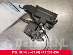 Volvo XC60 Electronic ignition key O148919 photo 2