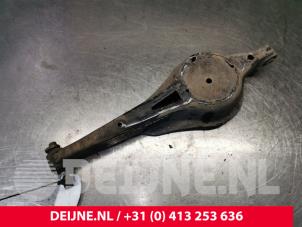 Volvo V60 Rear spring retainer, left O148923 photo 3